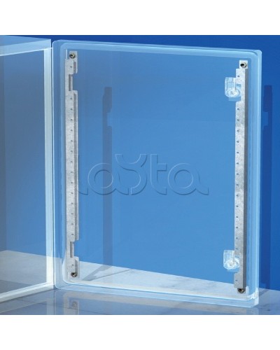 Рейки дверные, вертикальные, для шкафов CE В=700мм, 1 упаковка - 2шт. DKC R5S70 в Ногинске Аксессуары для стоек и шкафов Pintop.ru