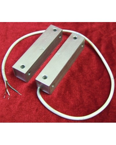 Извещатель охранный магнитоконтактный Магнито-Контакт ИО 102-26 исп.251 (металлорукав из нержавеющей стали) в Ногинске Извещатели охранные Pintop.ru